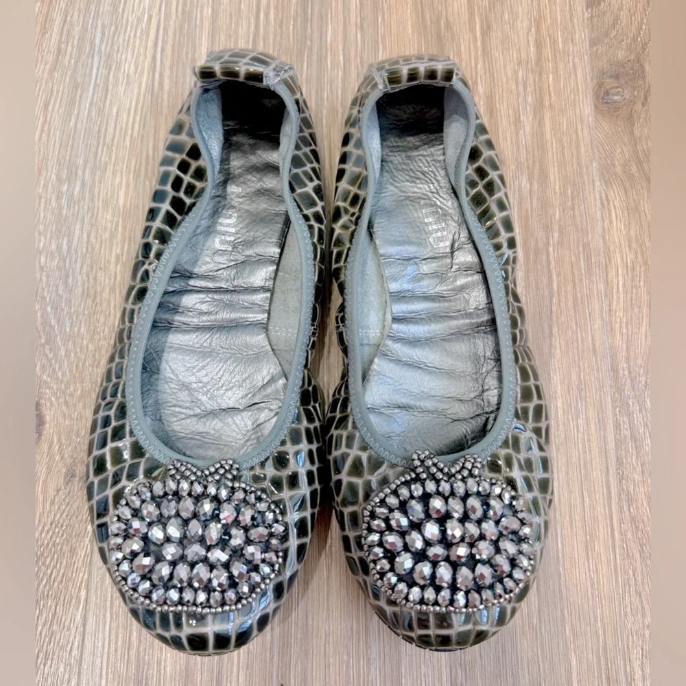 Miu Miu Crystal Embellished Croc-Embossed Ballet Flats Silver Gray Leather EU 37